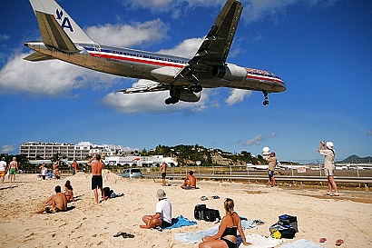 Maho Beach - St. Maarten Maho Beach - St. Maarten