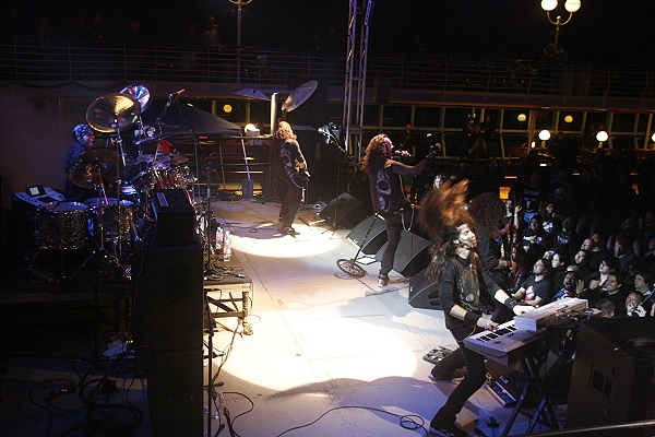 Moonspell - 10 - 11 Pm am Pool