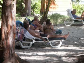 Im garten des Casuarina Beach Hotels Im garten des Casuarina Beach Hotels
