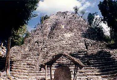 Pyramide Coba