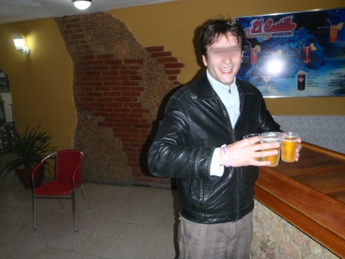 Der Herr im Bild wurde unkenntlich gemacht, weil er nicht als Gast dieses Hotels erkannt werden will Der Herr im Bild wurde unkenntlich gemacht, weil er nicht als Gast dieses Hotels erkannt werden will