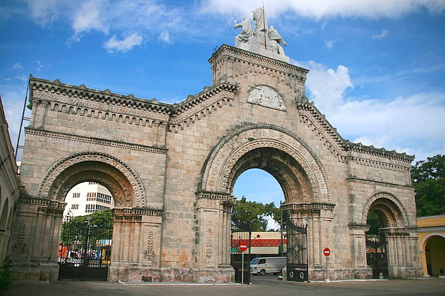 Cementerio Cristbal de Coln 