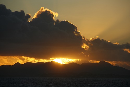 Sonnenaufgang über St. Maarten
