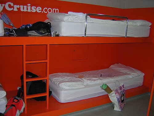 easyCruise one - Cabin for 4 easyCruise one - Cabin for 4