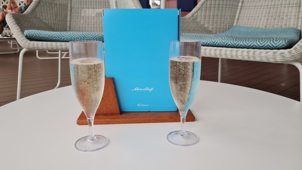 Sekt zu Uli's 38stem Geburtstag