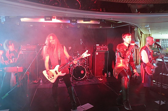 Gloryhammer @ 70000 Tons of Metal 2014 Gloryhammer @ 70000 Tons of Metal 2014