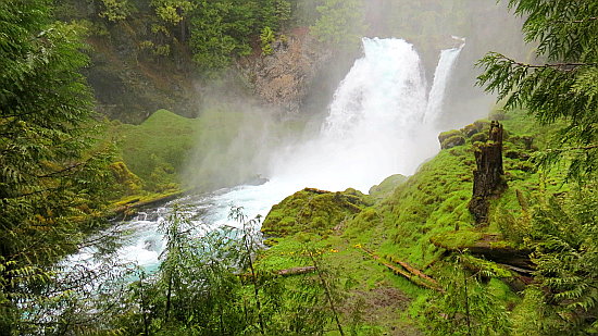 Sahalie Falls