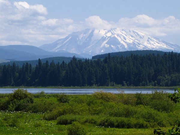 Mount St. Helens Mount St. Helens