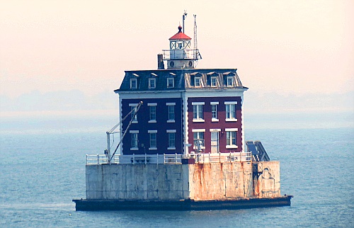 New London Ledge Light