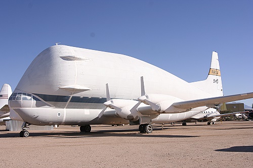 Eine B-377SG-201 - Super Guppy genannt Eine B-377SG-201 - Super Guppy genannt